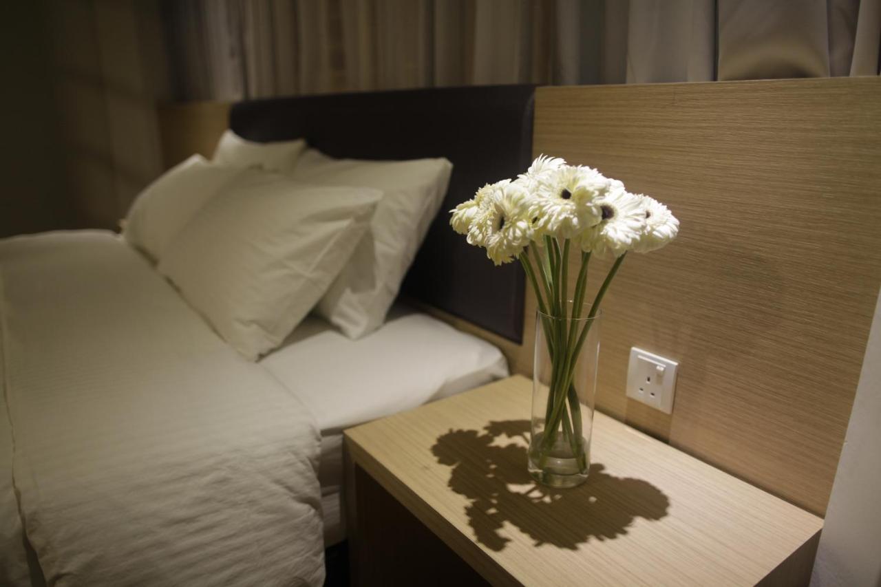 I Am Jazz Hotel 3*