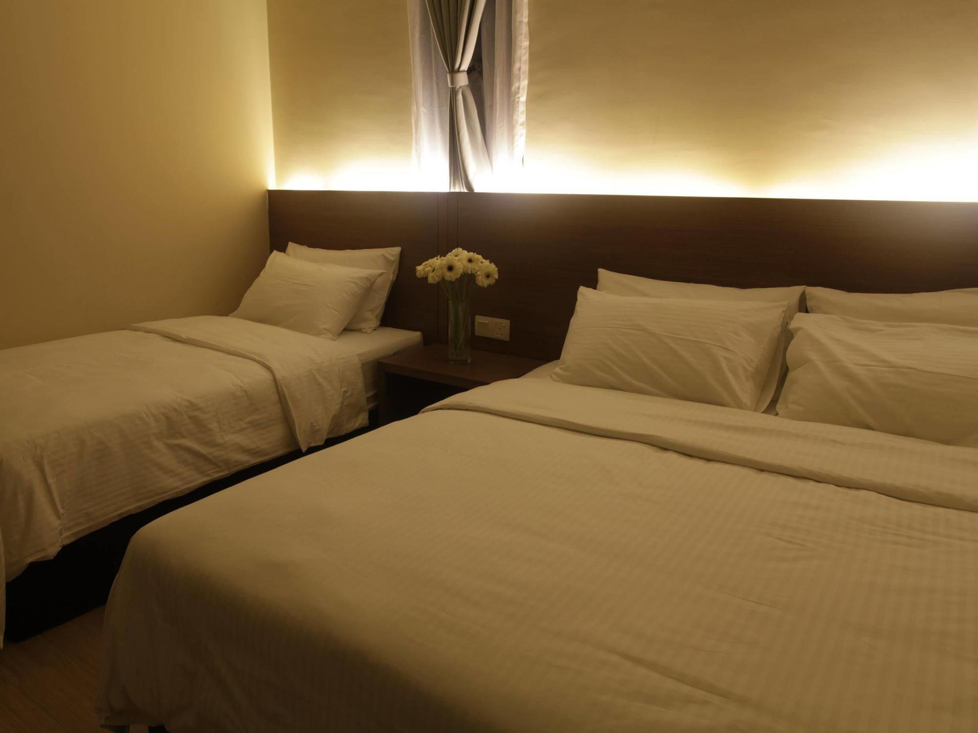 Hotel I Am Jazz