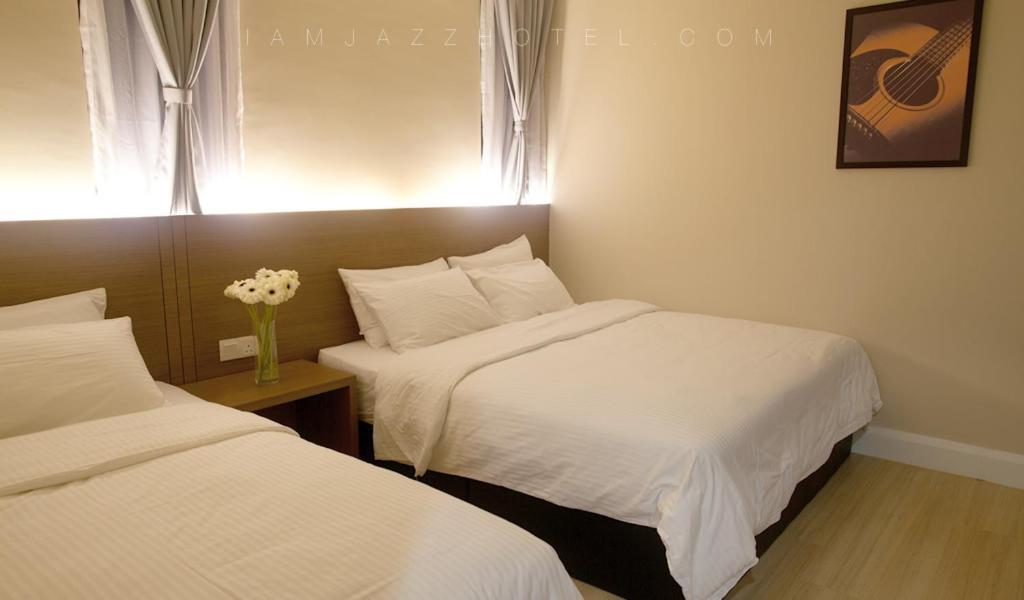 I Am Jazz 3* Johor Bahru