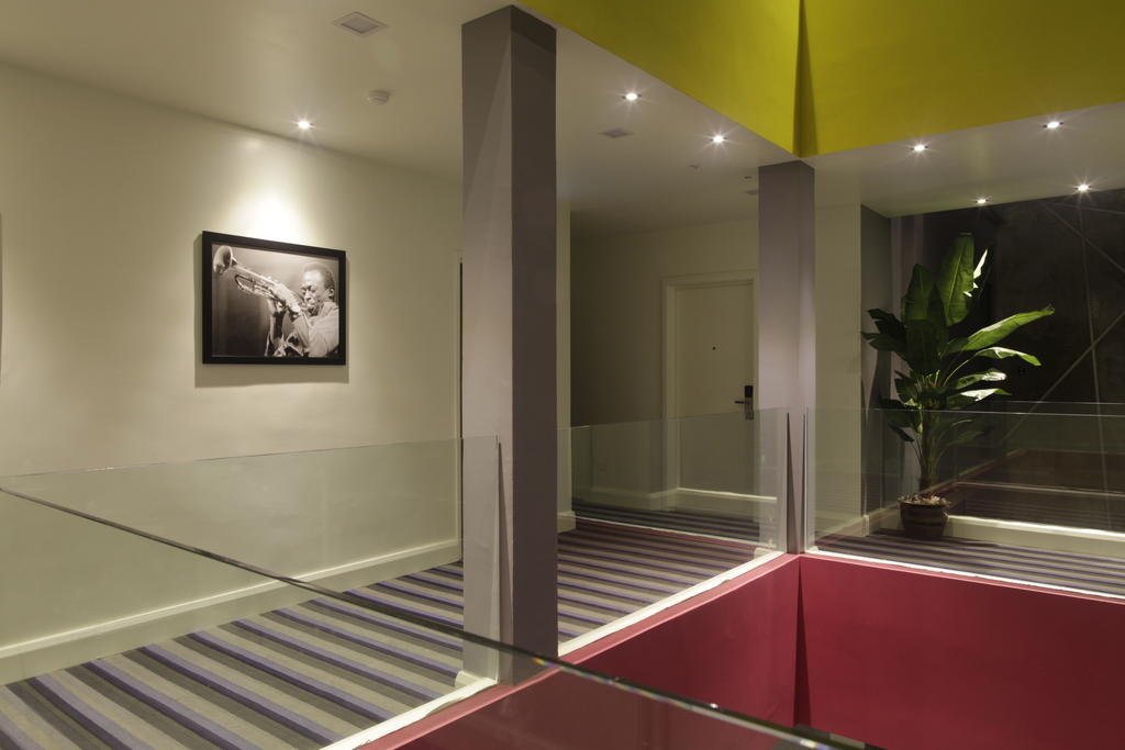 Hotel I Am Jazz